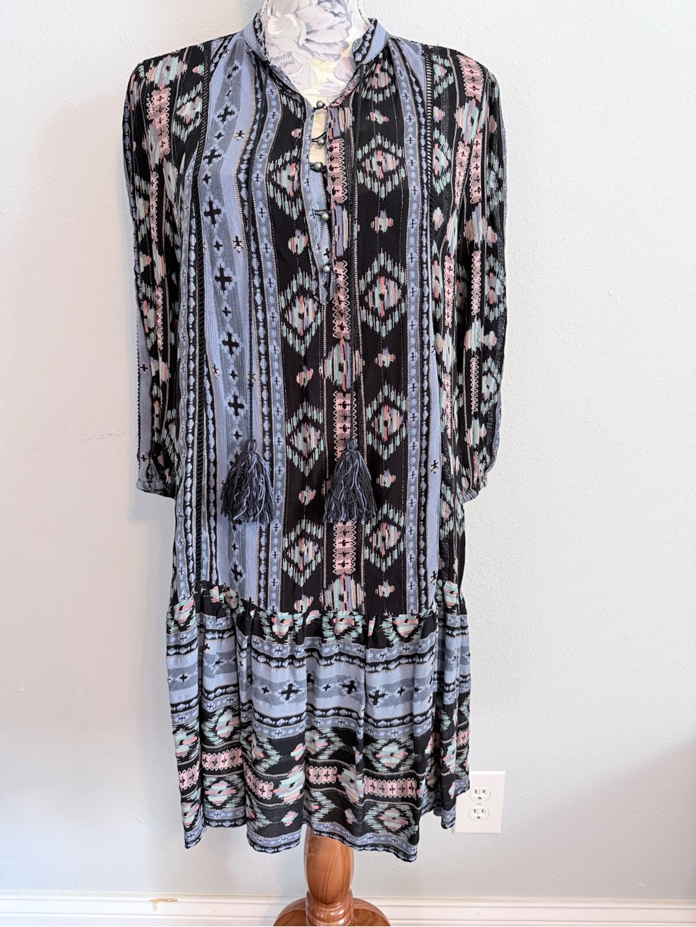 HOLDING HORSES Anthropologie Boho Tribal Print Dress Women’s Small Western Tunic